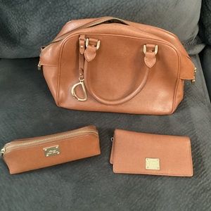 Ralph Lauren Set- purse, wallet, makeup bag